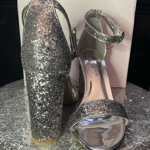 Herstyle Rosemmina Women’s Chunky High Heel Open Toe Ankle Strap Block Heel